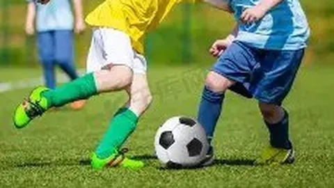 【英超独家揭秘】曼联换帅焕新气象，伤病潮挑战暗藏危机！